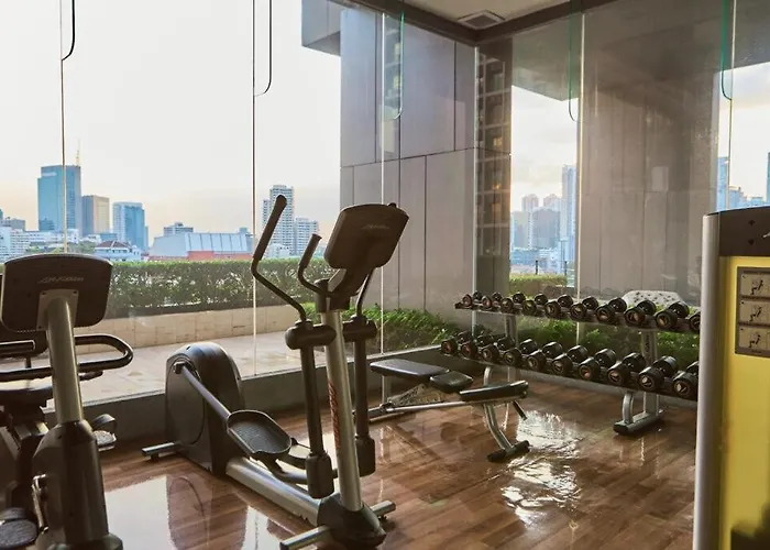 아파트 Thonglor Bts Prime Pool Gym Netflix